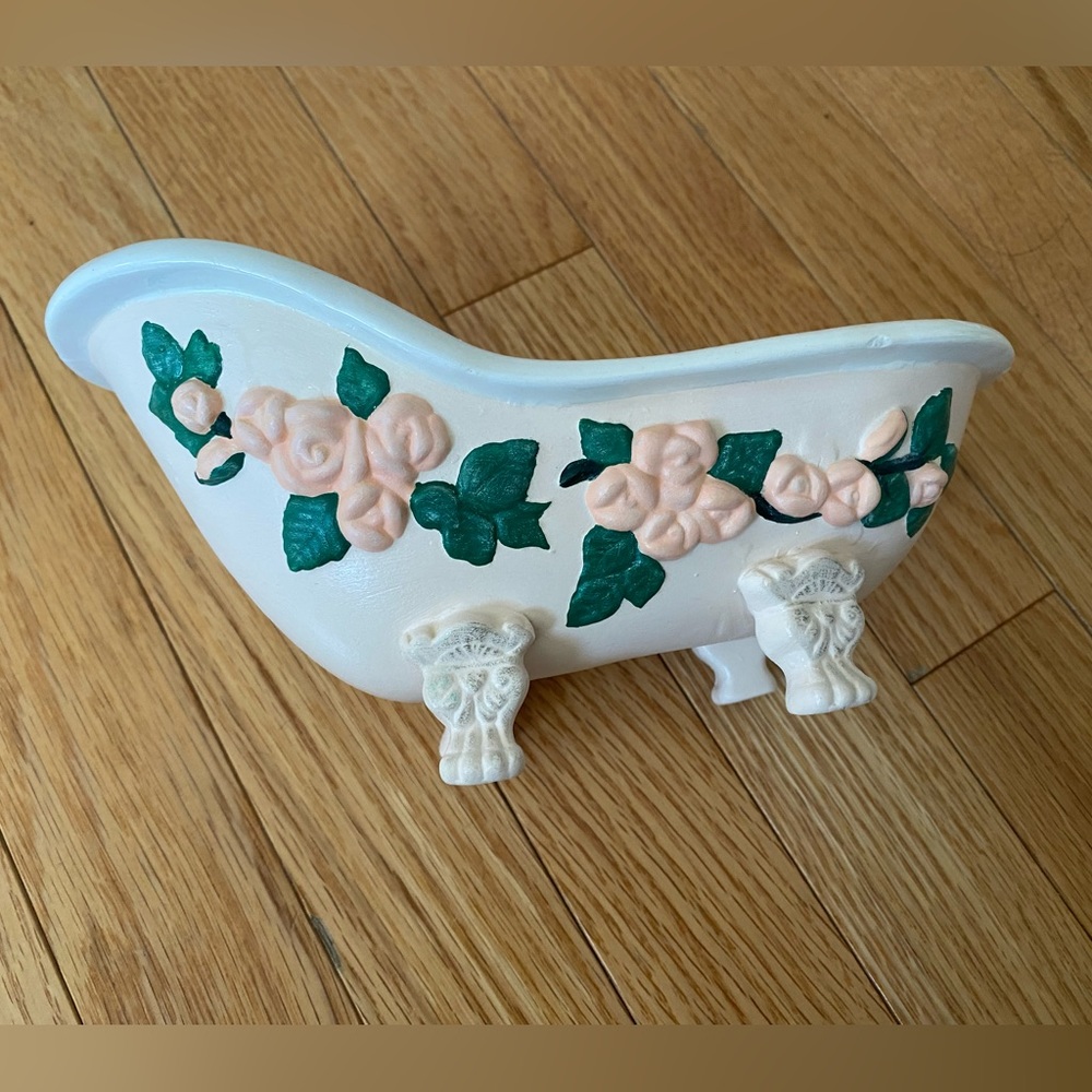 Vintage soap dish